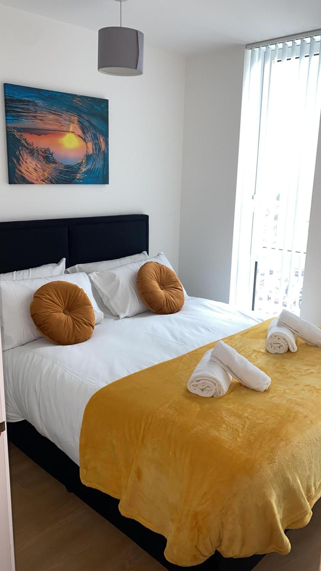Berks Luxury Serviced Apartments , Free Parking, Free Gym And Free Wifi Bracknell Ruang foto